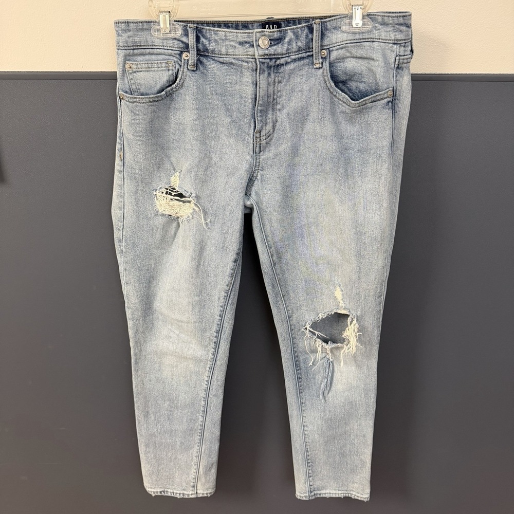 GAP sz 29 Jeans Distressed Ripped Knees‎ Boyfriend Light Wash Denim 28" Inseam